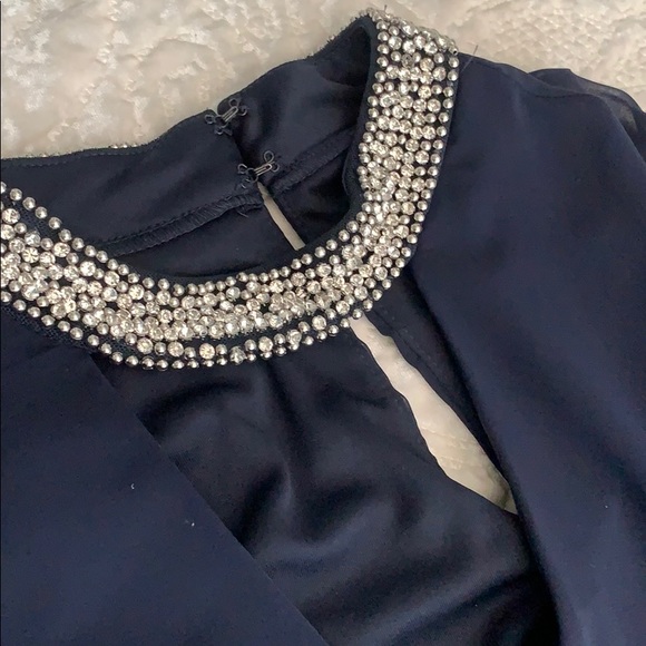 Xscape Cape Dress - Picture 2 of 3